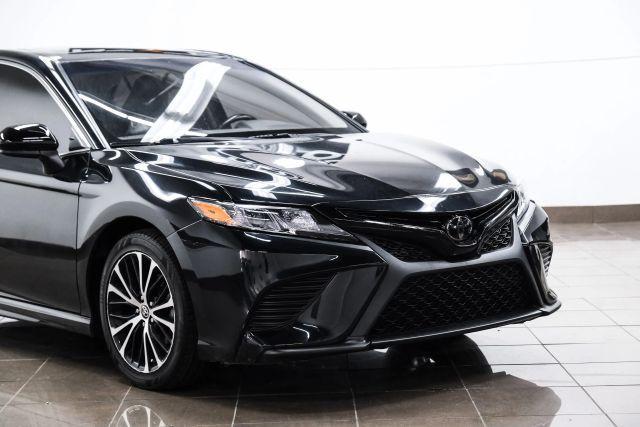 Photo of 2020 Black Toyota Camry