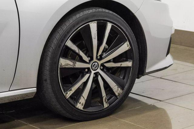 Photo of 2022 Silver Nissan Altima