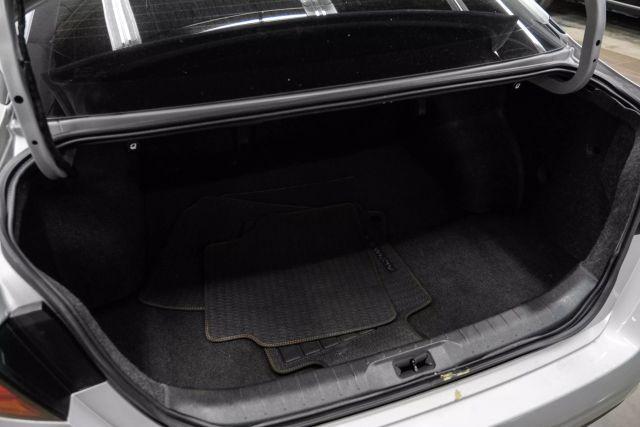 Photo of 2022 Silver Nissan Altima