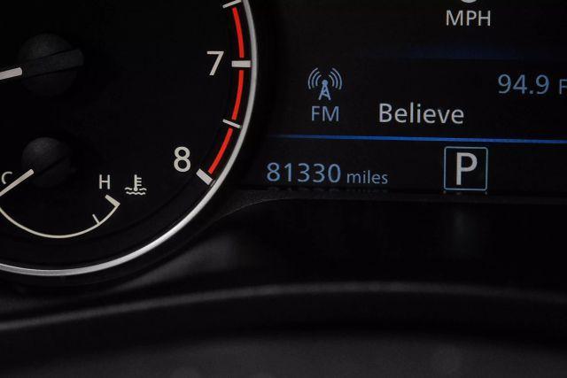 Photo of 2022 Silver Nissan Altima