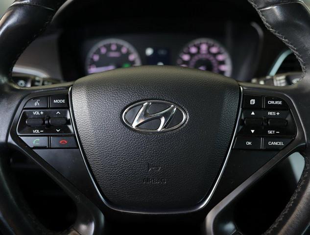 Photo of 2017 Quartz White Pearl Hyundai SONATA