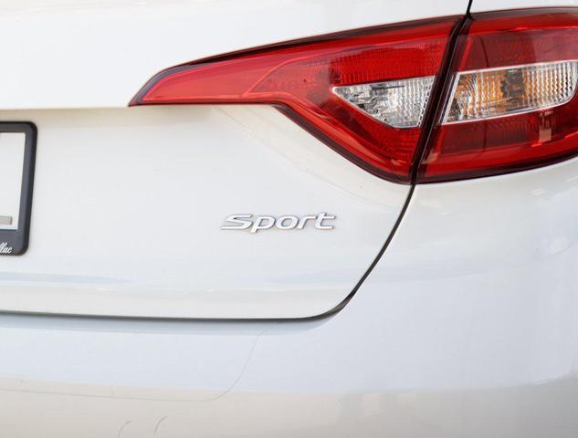 Photo of 2017 Quartz White Pearl Hyundai SONATA