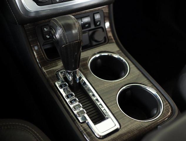 Photo of 2015 Carbon Black Metallic GMC Acadia