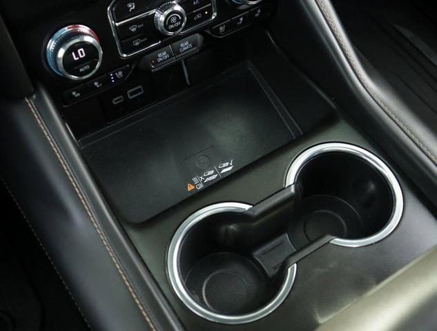 Photo of 2023 Onyx Black GMC Yukon