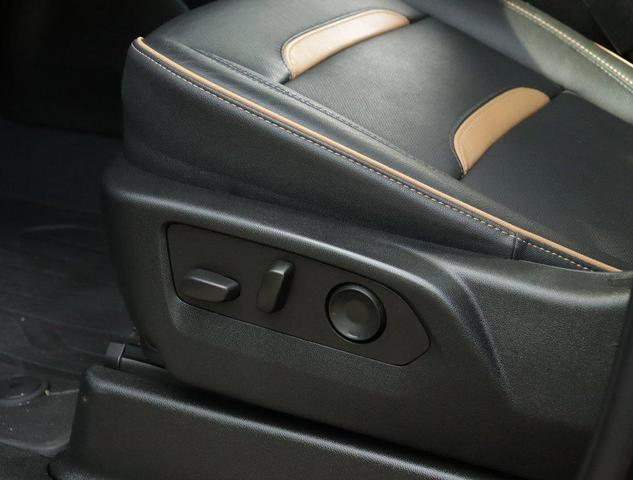 Photo of 2023 Onyx Black GMC Yukon