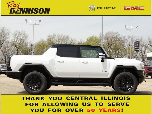 Photo of 2025 Interstellar White GMC HUMMER EV Pickup