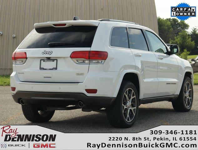 Photo of 2018 Bright White Clearcoat Jeep Grand Cherokee
