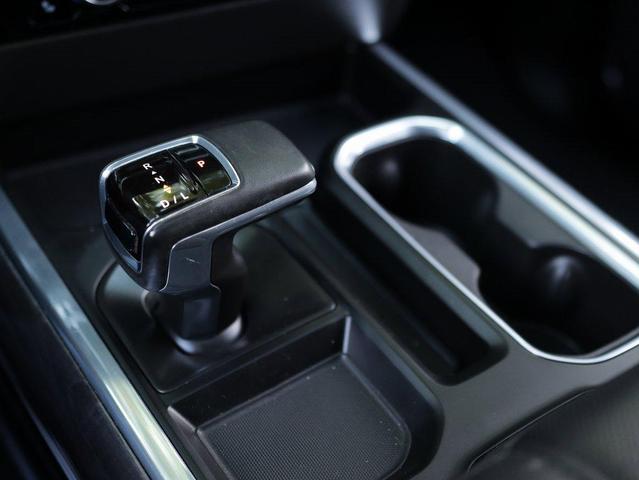 Photo of 2024 Black Chevrolet Silverado 1500
