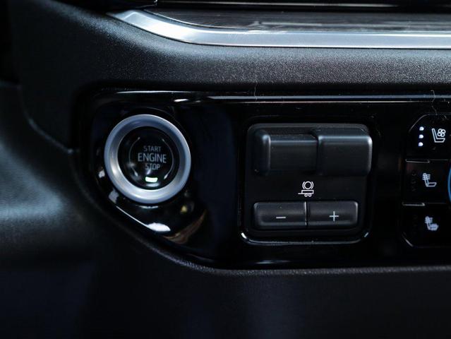 Photo of 2024 Black Chevrolet Silverado 1500