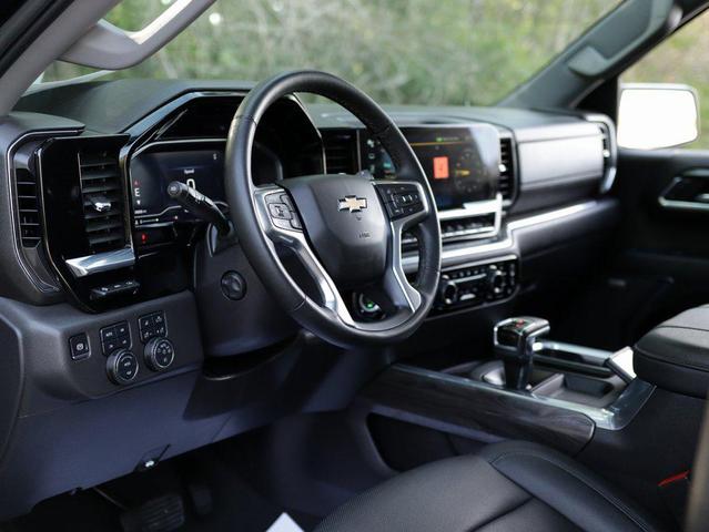 Photo of 2024 Black Chevrolet Silverado 1500