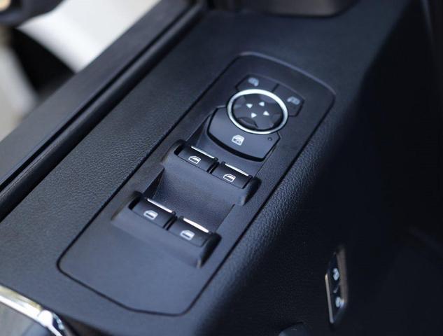 Photo of 2018 OXFORD WHITE Ford F-150
