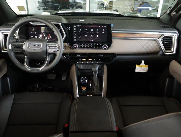 Photo of 2025 Onyx Black GMC Canyon