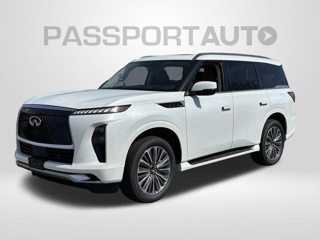 Photo of 2025 Radiant White INFINITI QX80
