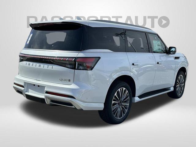 Photo of 2025 Radiant White INFINITI QX80