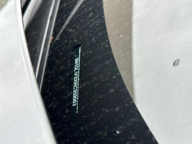 Photo of 2024 Mineral Black INFINITI QX60