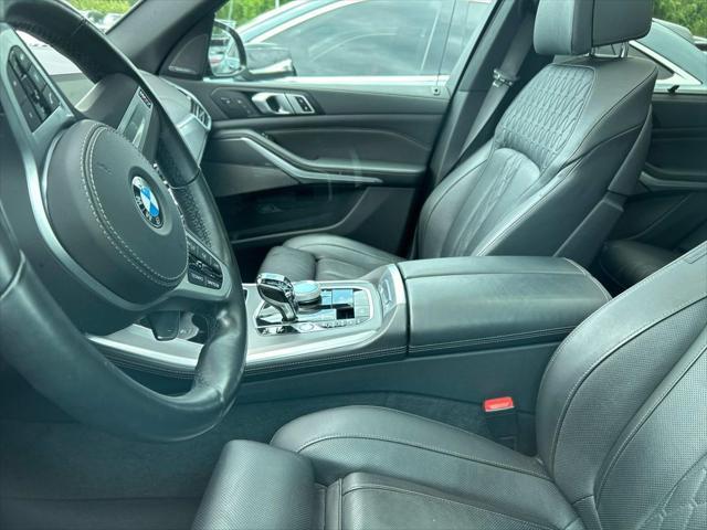 Photo of 2023 Black Sapphire Metallic BMW X5