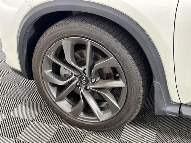 Photo of 2021 Majestic White INFINITI QX50