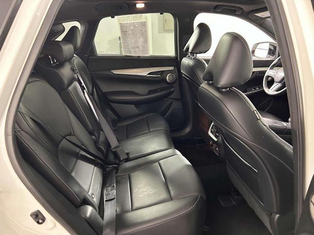 Photo of 2021 Majestic White INFINITI QX50