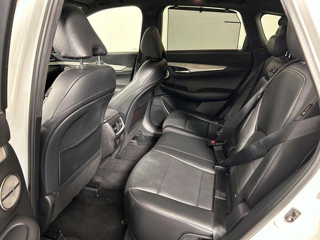 Photo of 2021 Majestic White INFINITI QX50