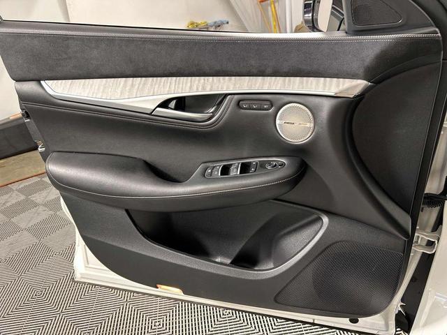 Photo of 2021 Majestic White INFINITI QX50