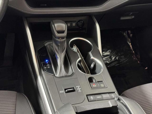 Photo of 2021 Magnetic Gray Metallic Toyota Highlander