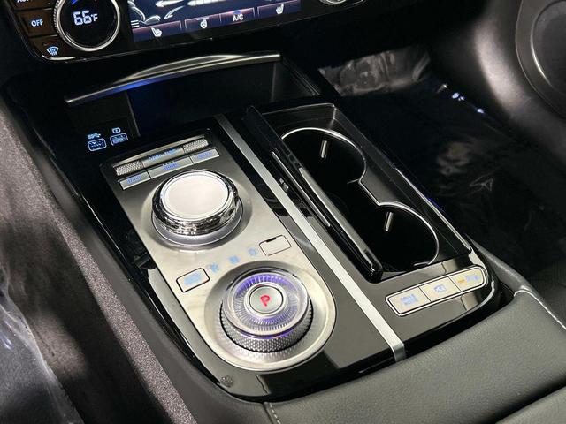Photo of 2024 Hallasan Green Genesis G80