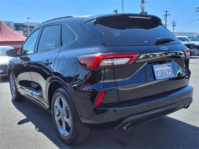 Photo of 2024 Agate Black Metallic Ford Escape