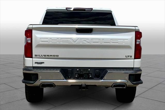 Photo of 2022 Iridescent Pearl Tricoat Chevrolet Silverado 1500