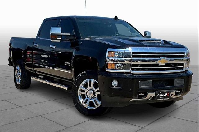 Photo of 2019 Black Chevrolet Silverado 2500