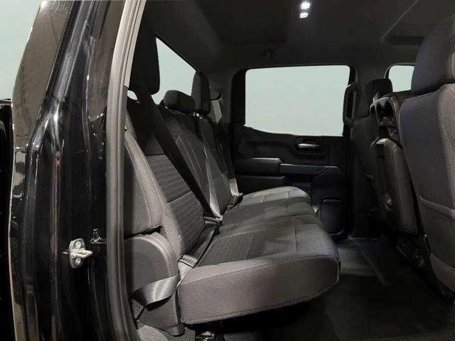 Photo of 2022 Black Chevrolet Silverado 1500