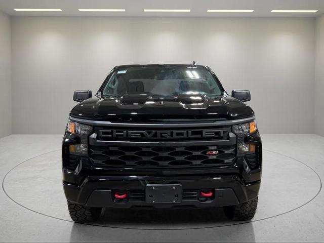 Photo of 2022 Black Chevrolet Silverado 1500
