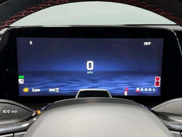 Photo of 2024 Mosaic Black Metallic Chevrolet Traverse