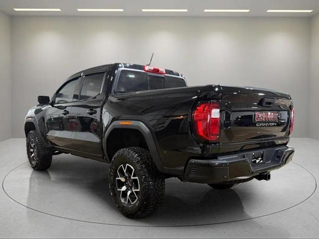 Photo of 2024 Onyx Black GMC Canyon