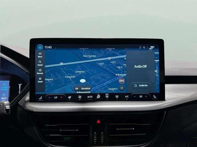 Photo of 2023 Carbonized Gray Metallic Ford Escape