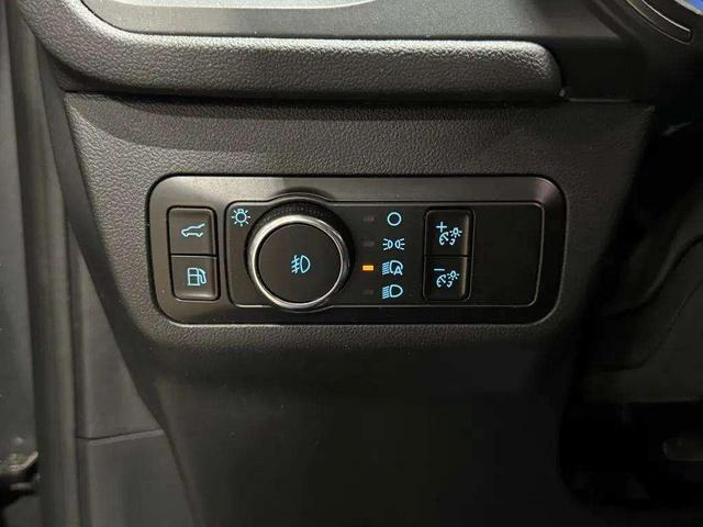 Photo of 2023 Carbonized Gray Metallic Ford Escape