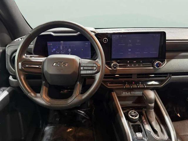 Photo of 2024 Sterling Gray Metallic Chevrolet Colorado