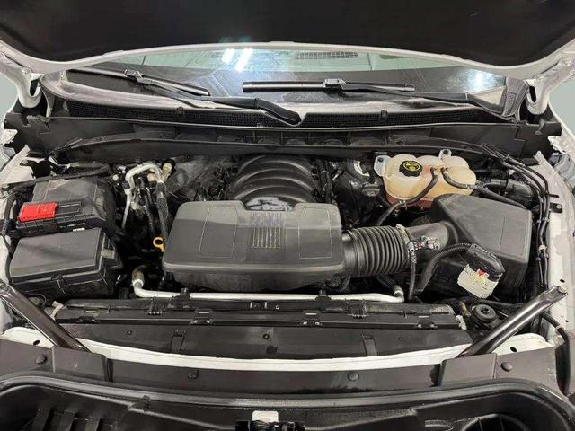 Photo of 2023 Summit White GMC Yukon