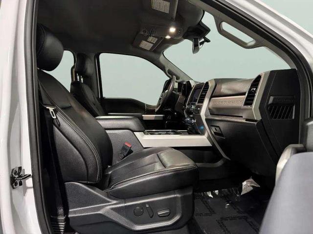 Photo of 2021 Oxford White Ford F-250