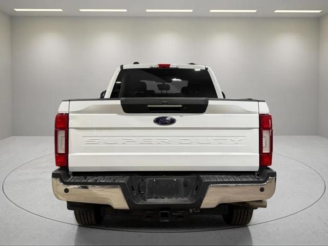 Photo of 2021 Oxford White Ford F-250