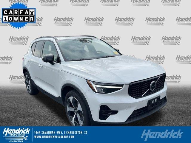 2024 Volvo XC40