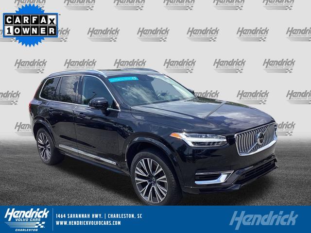 Photo of 2022 Onyx Black Metallic Volvo XC90 Recharge Plug-In Hybrid