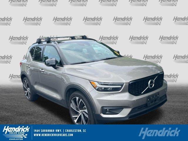 2022 Volvo XC40
