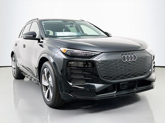 Photo of 2025 Mythos Black Metallic Audi Q6 e-tron