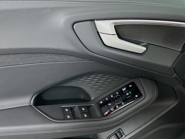 Photo of 2025 Arkona White Audi A5