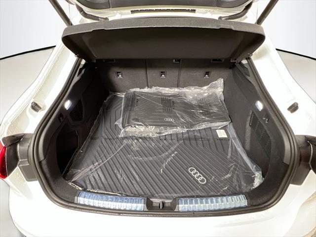 Photo of 2025 Arkona White Audi A5