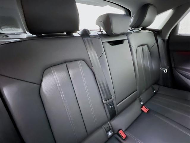 Photo of 2025 Arkona White Audi A5