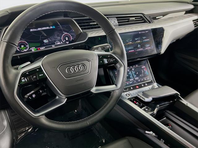 Photo of 2022 Gray Metallic Audi e-tron