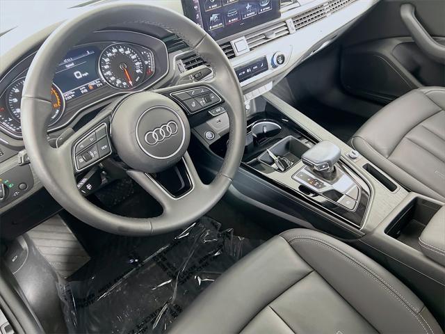 Photo of 2021 Gray Audi A4
