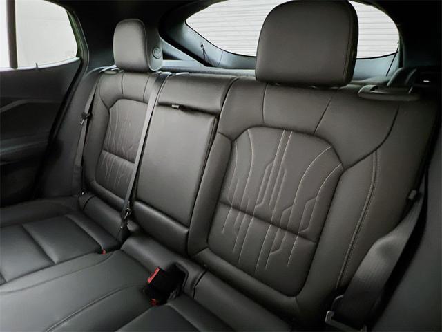 Photo of 2024 Ebony Twilight Metallic Buick Envista