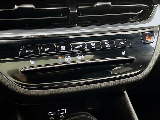 Photo of 2024 Ebony Twilight Metallic Buick Envista